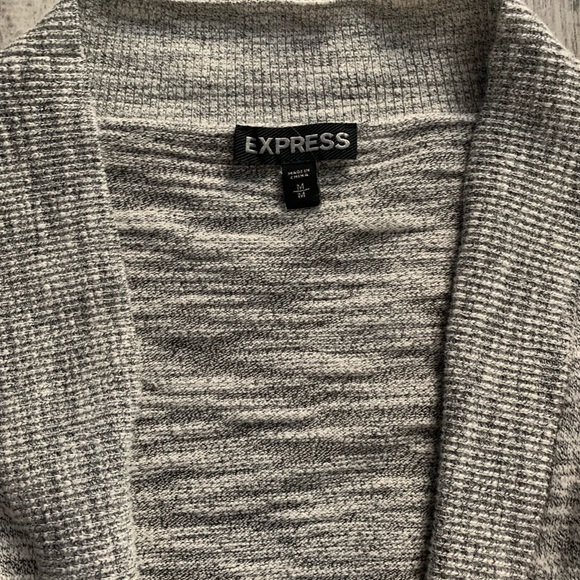 Express sweater - Picture 2 of 4